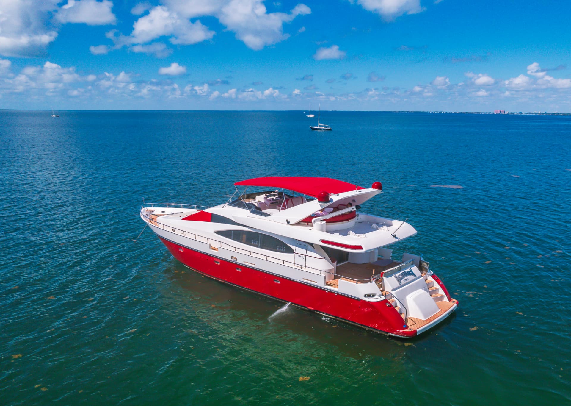 Azimut 75" Jumbo — 75 ft luxury yacht charter in Miami